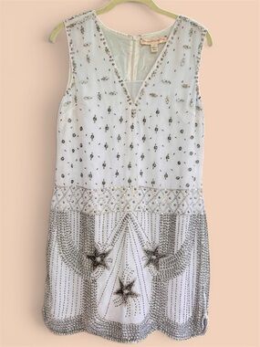 20s Style Beaded White Sleeveless Shift Flapper Gatsby Dress With Stars